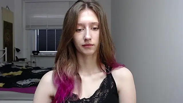 Snapshot of LUNA_delight chatting on November 2025 06:36:02 AM LUNA delight online show from November 2025 06:36:02 AM