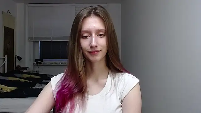 Snapshot of LUNA_delight chatting on November 2025 06:30:02 AM LUNA delight online show from November 2025 06:30:02 AM