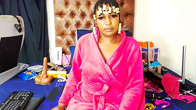 Hotxbums22 online show from February 2026 07:36:02 AM