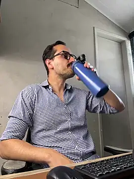 Superdad online show from December 2024 05:55:01 PM