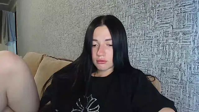 Liana diva online show from June 2026 02:08:01 PM