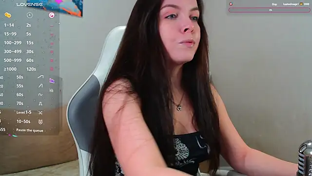 lunalovesu online show from December 2024 06:28:01 PM