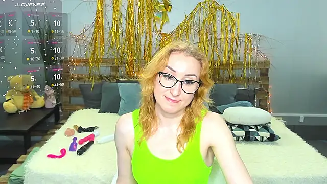 Snapshot of MadissonKiss chatting on February 2025 07:29:01 AM MadissonKiss online show from February 2025 07:29:01 AM