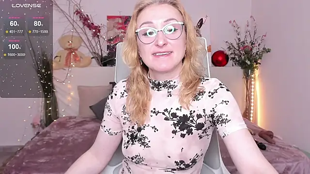 MadissonKiss online show from November 2025 01:17:02 AM