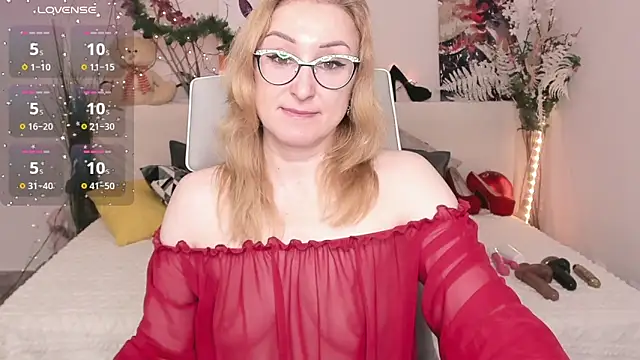 MadissonKiss online show from December 2025 01:11:01 AM