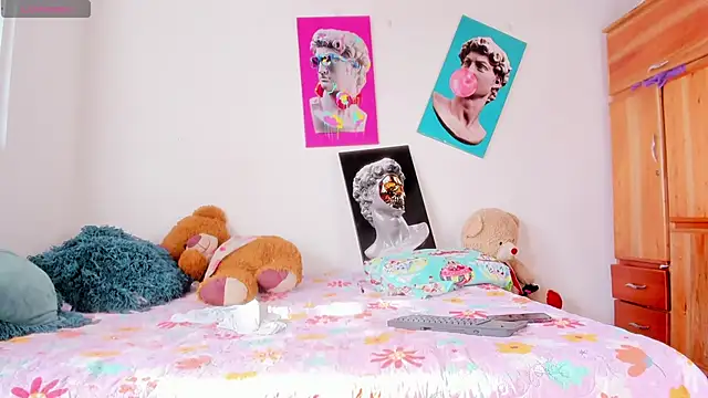 Snapshot of Lilybaudinx96 chatting on September 2025 08:53:02 PM Lilybaudinx96 online show from September 2025 08:53:02 PM