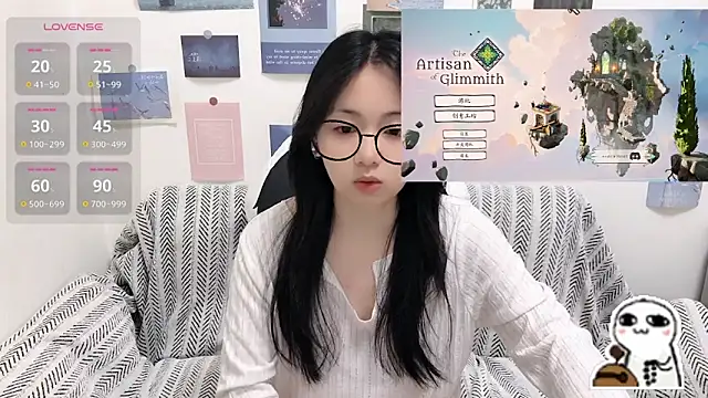 Snapshot of LiLiYbaby chatting on May 2026 06:54:02 AM LiLiYbaby online show from May 2026 06:54:02 AM