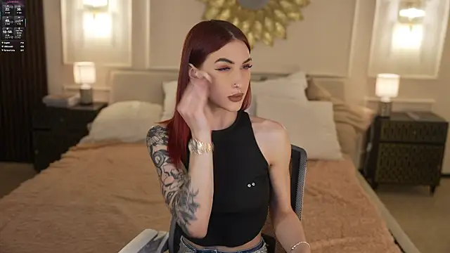 Magnetic Mia  online show from June 2026 11:39:02 PM