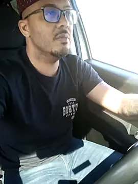 Snapshot of johnwalkerRjts chatting on October 2025 11:53:02 AM johnwalkerRjts online show from October 2025 11:53:02 AM