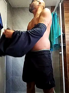 johnwalkerRjts online show from April 2026 07:53:01 PM