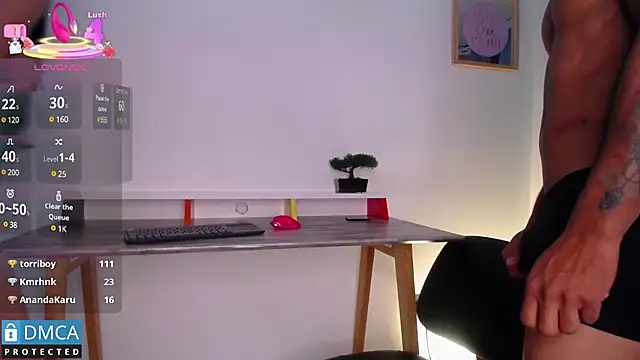 Snapshot of floriamANDjazmin chatting on March 2025 07:00:02 AM floriamANDjazmin online show from March 2025 07:00:02 AM