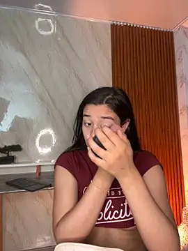 Snapshot of floriamANDjazmin chatting on September 2025 03:28:01 AM floriamANDjazmin online show from September 2025 03:28:01 AM