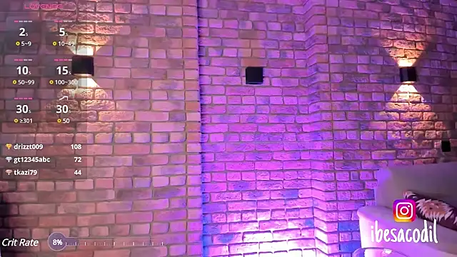 Snapshot of adriana_allien chatting on February 2025 01:56:01 AM adriana allien online show from February 2025 01:56:01 AM