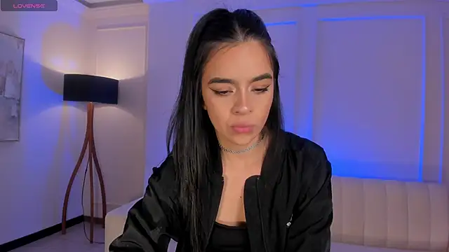 Snapshot of AlanaCraft chatting on March 2025 02:46:02 AM AlanaCraft online show from March 2025 02:46:02 AM