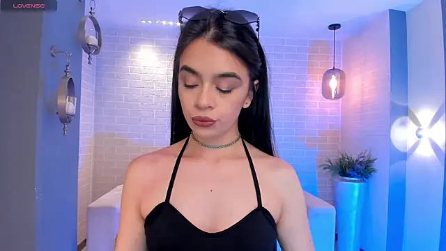 Snapshot of AlanaCraft chatting on March 2025 08:33:02 PM AlanaCraft online show from March 2025 08:33:02 PM