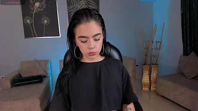 Snapshot of AlanaCraft chatting on March 2025 03:58:02 AM AlanaCraft online show from March 2025 03:58:02 AM