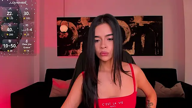 Snapshot of AlanaCraft chatting on November 2025 12:00:02 PM AlanaCraft online show from November 2025 12:00:02 PM