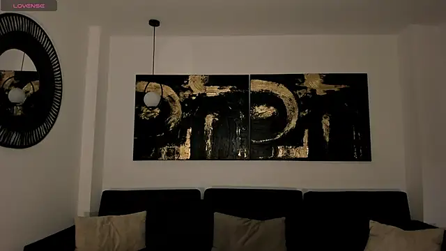 Snapshot of AlanaCraft chatting on December 2025 12:13:02 PM AlanaCraft online show from December 2025 12:13:02 PM