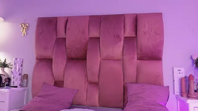 SweetBonniie online show from July 2026 11:34:01 AM