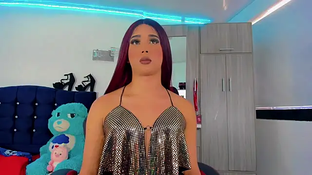 Hellen moons   online show from September 2025 07:19:02 PM