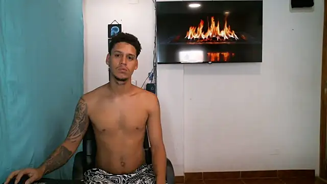 JacobandChloee online show from April 2026 12:31:01 AM