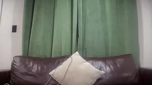 BaileyBaird online show from December 2024 12:48:02 AM