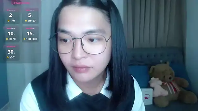 zhaviahale21 online show from July 2026 04:53:02 PM