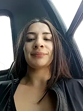 Snapshot of SAMANTHA-16_ chatting on January 2025 07:32:01 PM SAMANTHA-16 online show from January 2025 07:32:01 PM