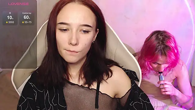 Snapshot of Robin_yourss chatting on October 2025 02:02:01 PM Robin yourss online show from October 2025 02:02:01 PM