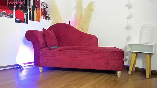 emma sexxy online show from February 2026 10:44:02 AM