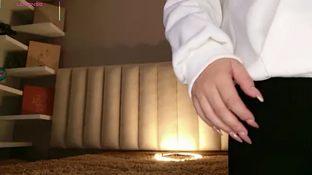 Megan mooree  online show from February 2026 12:24:01 PM