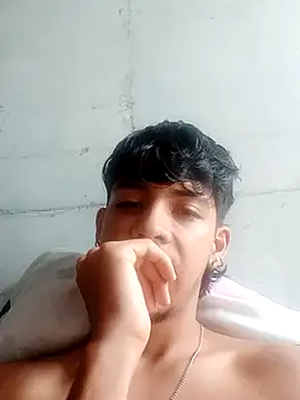 Elputas online show from November 2025 05:26:01 PM