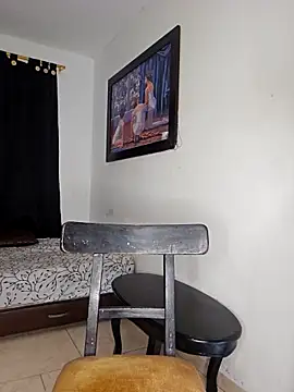 Antonella2 m online show from February 2025 01:06:01 PM