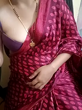 Snapshot of yourtamilcouple chatting on February 2025 03:31:02 AM yourtamilcouple online show from February 2025 03:31:02 AM