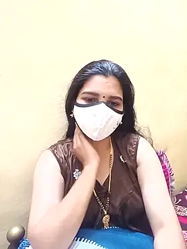 Snapshot of yourtamilcouple chatting on March 2025 01:37:01 PM yourtamilcouple online show from March 2025 01:37:01 PM