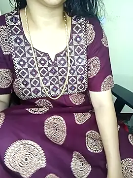 Snapshot of yourtamilcouple chatting on October 2025 02:04:02 PM yourtamilcouple online show from October 2025 02:04:02 PM