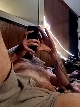 RobStrokes215 online show from December 2024 10:37:02 AM