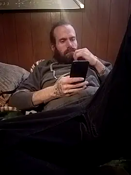 RobStrokes215 online show from March 2025 05:27:02 AM