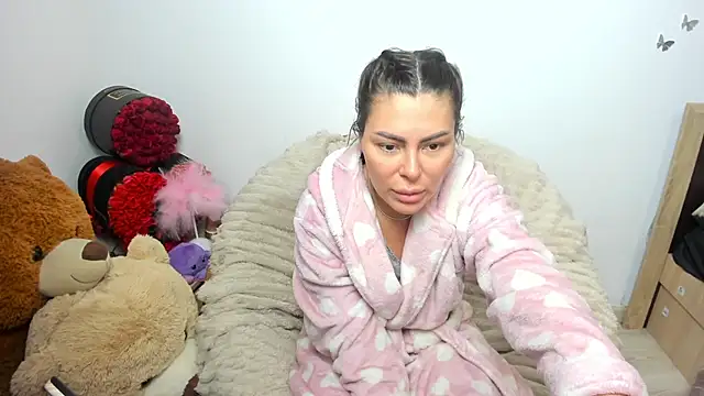 kilenyapatrice online show from February 2026 01:47:01 PM