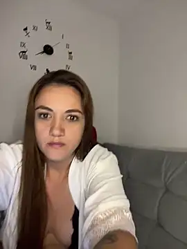 Snapshot of Shianrose chatting on January 2025 12:48:02 AM Shianrose online show from January 2025 12:48:02 AM