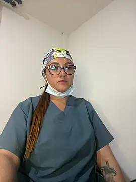 Snapshot of Shianrose chatting on February 2026 02:07:02 AM Shianrose online show from February 2026 02:07:02 AM