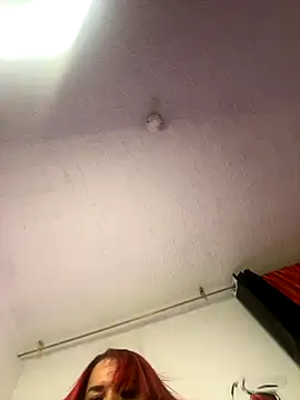 Snapshot of EmmaHot chatting on October 2025 11:55:01 PM EmmaHot online show from October 2025 11:55:01 PM