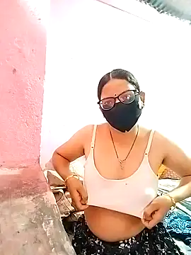 Snapshot of Hinalsharma chatting on January 2025 05:51:01 AM Hinalsharma online show from January 2025 05:51:01 AM