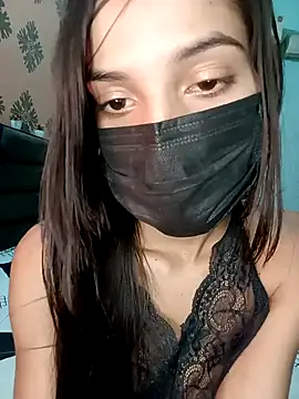 poojaji690 online show from January 2025 12:19:02 PM