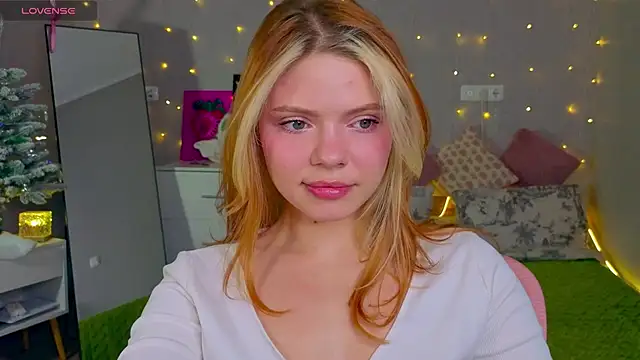 Red  Candy online show from December 2025 02:10:02 PM