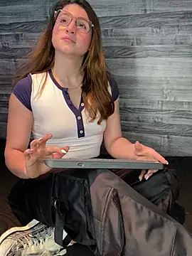 kamel-ayesha online show from January 2025 02:47:02 PM