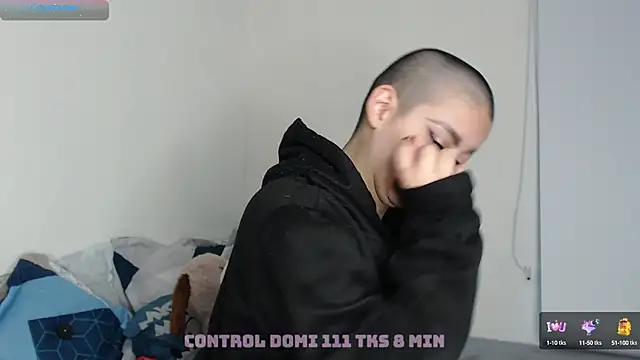 Snapshot of Bitsy_Messy chatting on January 2025 11:37:02 AM Bitsy Messy online show from January 2025 11:37:02 AM