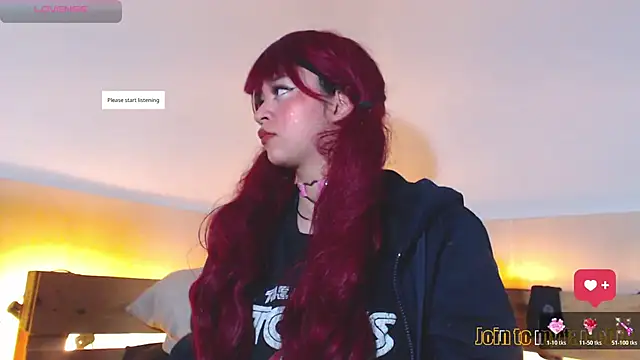 Snapshot of Bitsy_Messy chatting on October 2025 05:31:01 AM Bitsy Messy online show from October 2025 05:31:01 AM