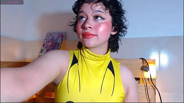Snapshot of Bitsy_Messy chatting on January 2026 11:50:01 PM Bitsy Messy online show from January 2026 11:50:01 PM