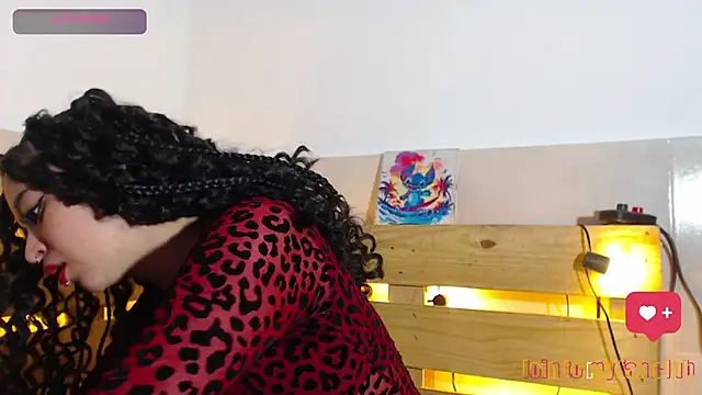 Snapshot of Bitsy_Messy chatting on February 2026 12:51:02 AM Bitsy Messy online show from February 2026 12:51:02 AM
